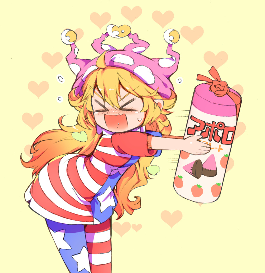 &gt;_&lt; 1girl american_flag_dress american_flag_legwear apollo_chocolate blonde_hair blush clownpiece cowboy_shot dress hair_between_eyes hat heart highres holding ichizen_(o_tori) jester_cap long_hair open_mouth pantyhose pink_headwear polka_dot polka_dot_headwear short_sleeves simple_background solo striped_clothes striped_dress striped_pantyhose touhou yellow_background