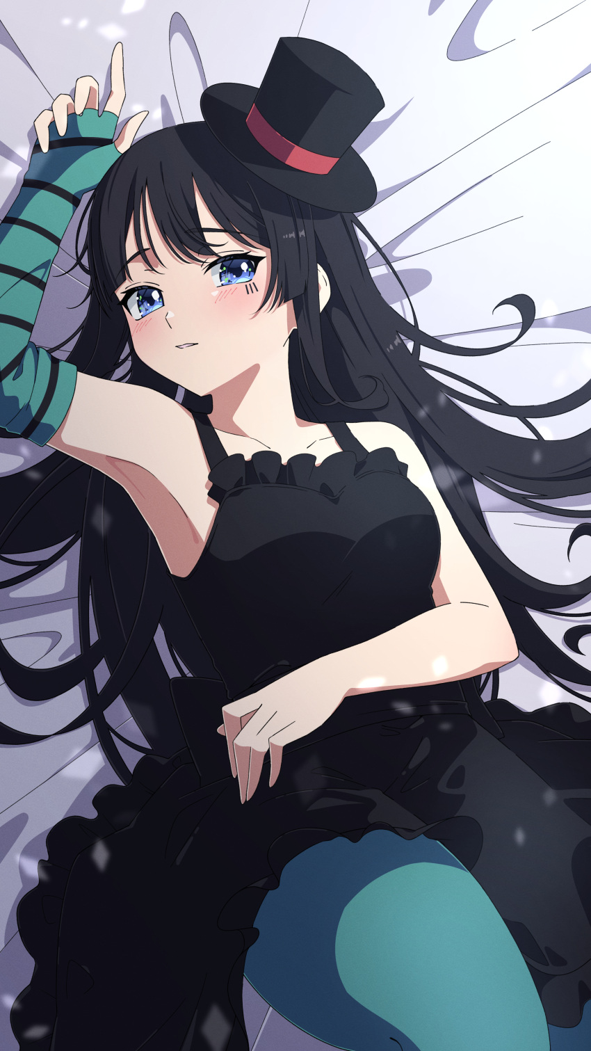 1girl absurdres akashi_(4kc_27) akiyama_mio aqua_gloves aqua_thighhighs armpits bed_sheet black_dress black_eyes black_hair black_hat collarbone don't_say_"lazy" dress elbow_gloves fingerless_gloves gloves hat highres k-on! long_hair looking_at_viewer lying mini_hat mini_top_hat official_alternate_costume on_back single_glove solo striped_clothes striped_gloves thighhighs top_hat