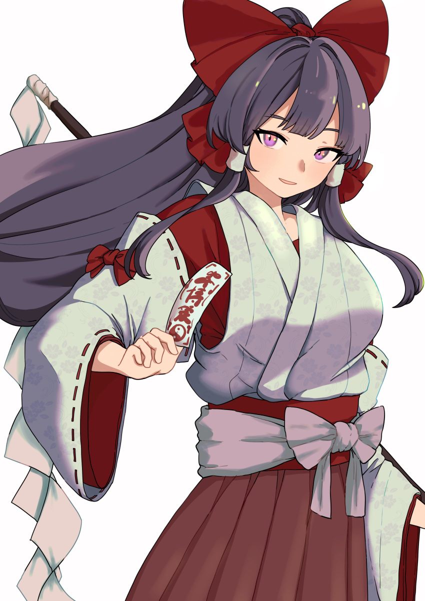 1girl absurdres blunt_bangs bow breasts commentary_request detached_sleeves gohei hair_bow hair_ribbon hair_tubes hakama hakama_skirt hakurei_reimu hakurei_reimu_(pc-98) highres holding holding_gohei holding_ofuda japanese_clothes kimono long_hair looking_at_viewer medium_breasts mesuosushi miko ofuda parted_lips pleated_skirt purple_eyes purple_hair red_bow red_ribbon red_skirt ribbon sash sidelocks simple_background skirt solo touhou touhou_(pc-98) very_long_hair white_background white_footwear white_kimono white_sash