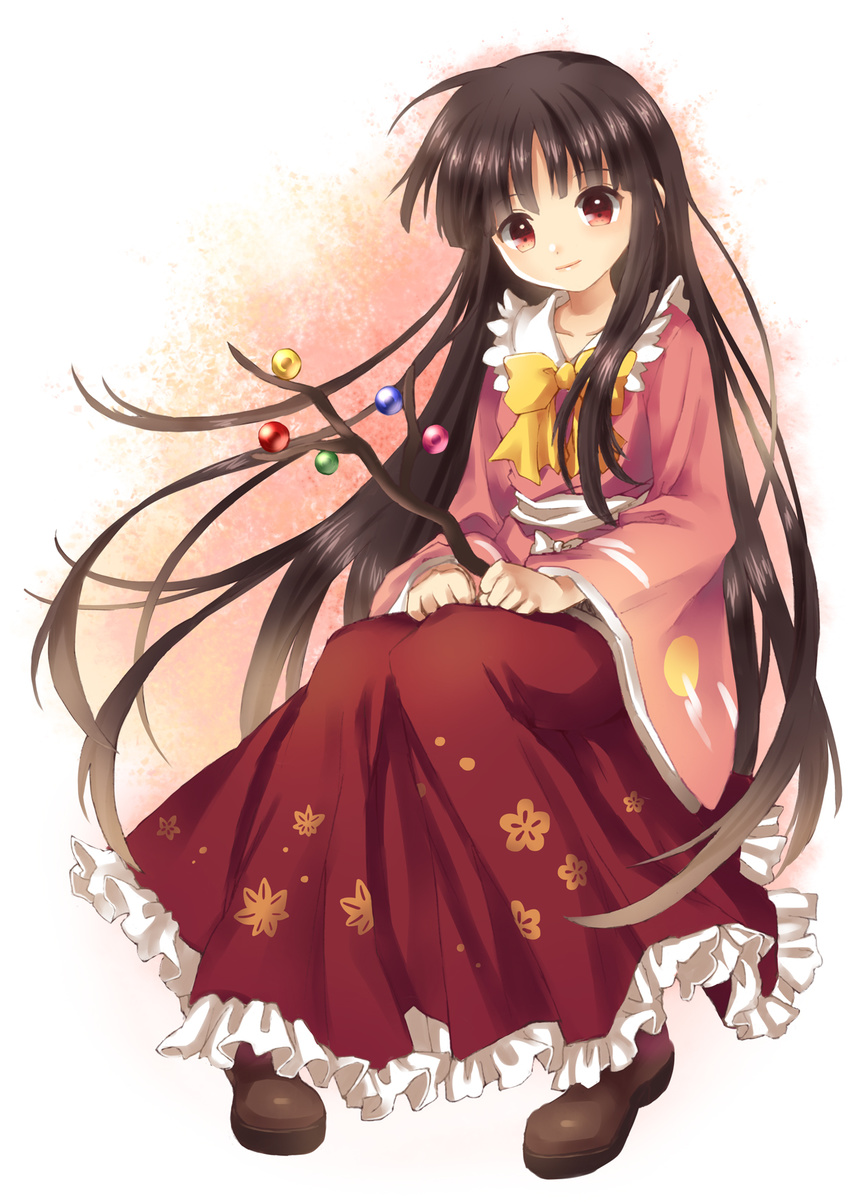 black_hair branch highres houraisan_kaguya japanese_clothes jeweled_branch_of_hourai lips long_hair mauve pigeon-toed red_eyes sitting smile solo touhou very_long_hair