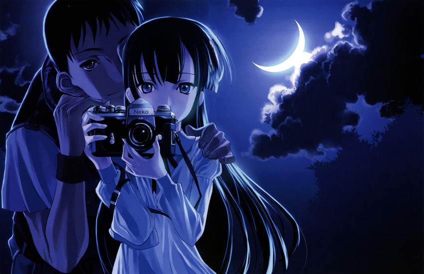 1girl absurdres black_hair blue_eyes camera choco couple hazuki_(tsukuyomi) hetero highres hug long_hair moon morioka_kouhei night short_hair sky tsukuyomi_moonphase