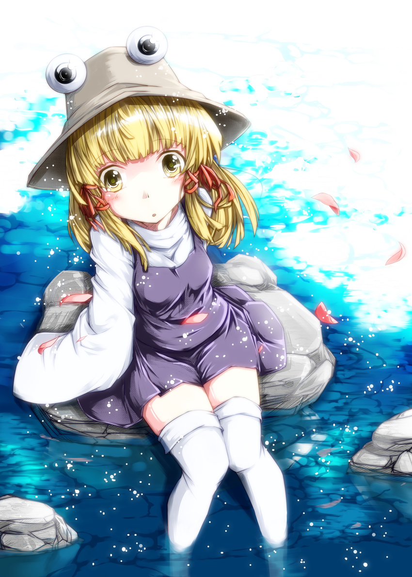 absurdres bad_id bad_pixiv_id blonde_hair eyes frog hat highres looking_up moriya_suwako petals short_hair sitting soaking_feet solo symbol-shaped_pupils thighhighs toor_0111 touhou water white_legwear yellow_eyes