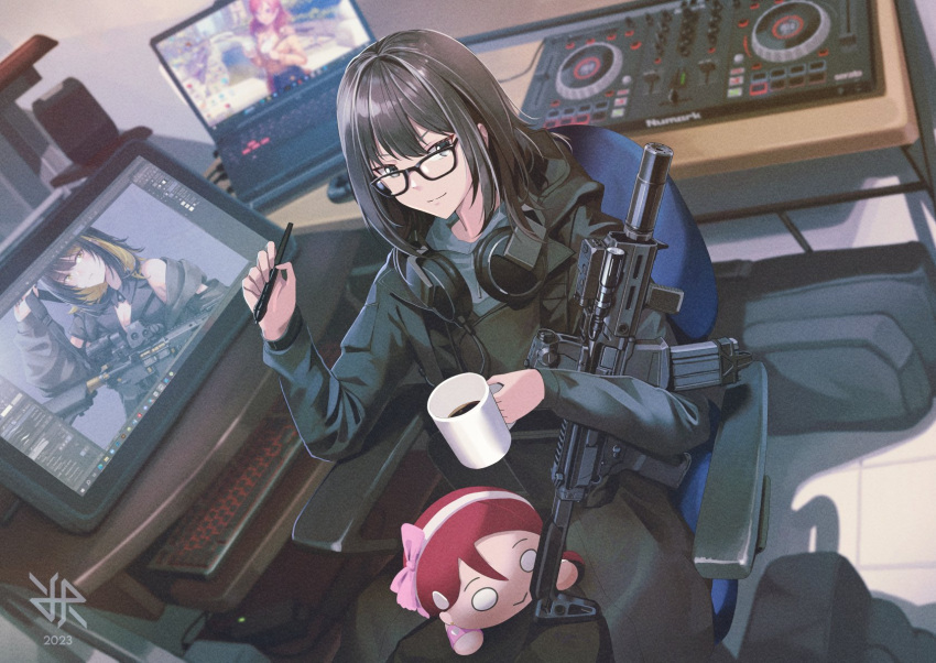 1other 2023 2girls androgynous artist_logo artist_self-insert black_hair black_hoodie black_shirt coffee_mug computer cup drawstring film_grain girls'_frontline glasses grey_eyes headphones headphones_around_neck highres hiroki_ree holding holding_cup holding_pen holding_weapon hood hoodie laptop long_hair long_sleeves looking_at_viewer love_live! m16a1_(girls'_frontline) monitor mug multiple_girls original pen sakurauchi_riko shirt sitting smile speaker weapon