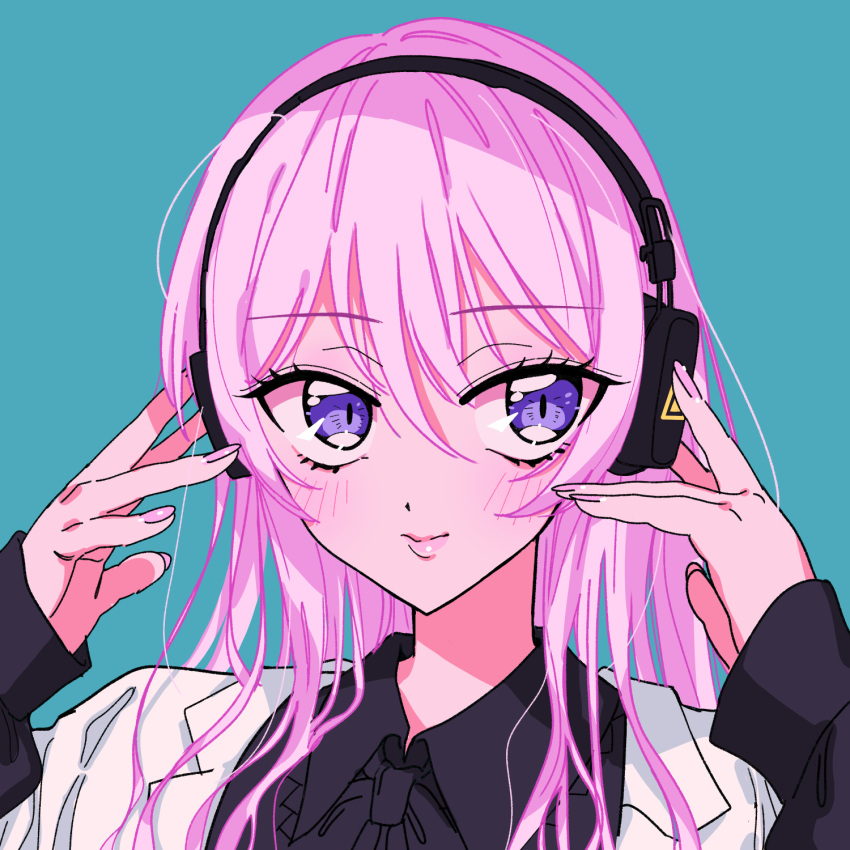 1girl black_shirt blue_background blush closed_mouth collared_shirt commentary_request hair_between_eyes headphones highres long_hair long_sleeves looking_at_viewer megurine_luka pink_hair project_sekai purple_eyes shirt simple_background sleeves_past_wrists sodapop_(iemaki) solo upper_body variant_set vocaloid