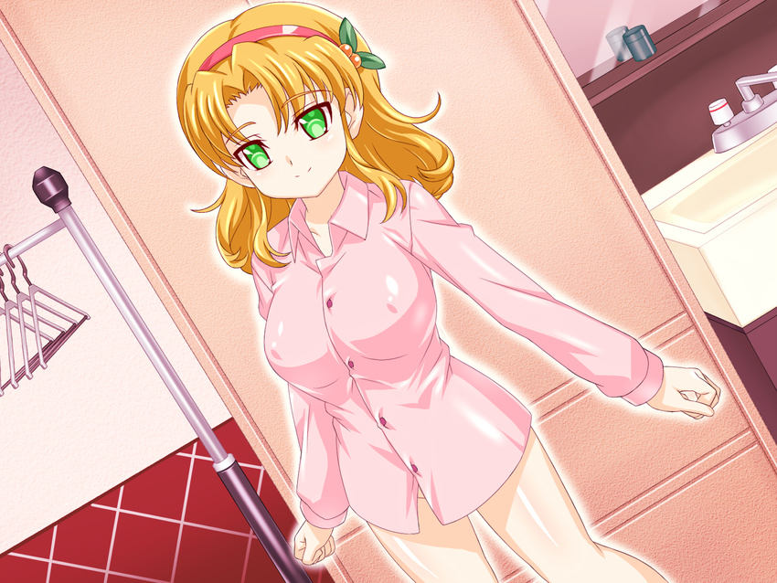 blonde_hair breasts futapara green_eyes highres huge_breasts long_hair potato_house smile solo