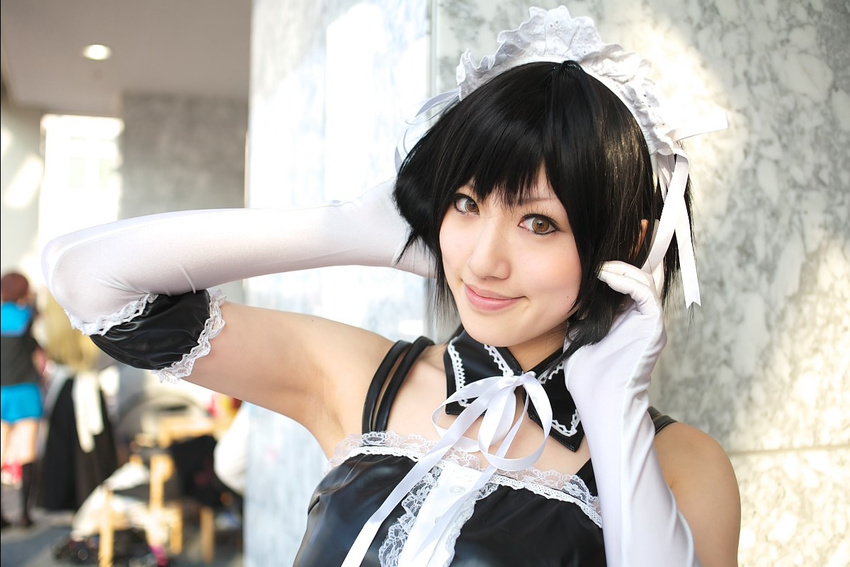 cosplay elbow_gloves gloves kore_ga_watashi_no_goshujin-sama maid maid_apron maid_uniform photo sawatari_izumi saya saya_(cosplayer)