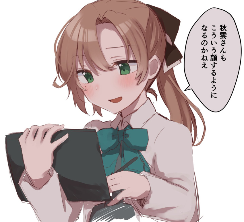 1girl akigumo_(kancolle) akigumo_kai_ni_(kancolle) aqua_bow aqua_bowtie bow bowtie brown_hair collared_shirt commentary_request drawing_tablet dress_shirt green_eyes highres kantai_collection mole mole_under_eye ponytail school_uniform shirasumato shirt simple_background solo stylus translation_request upper_body white_background white_shirt