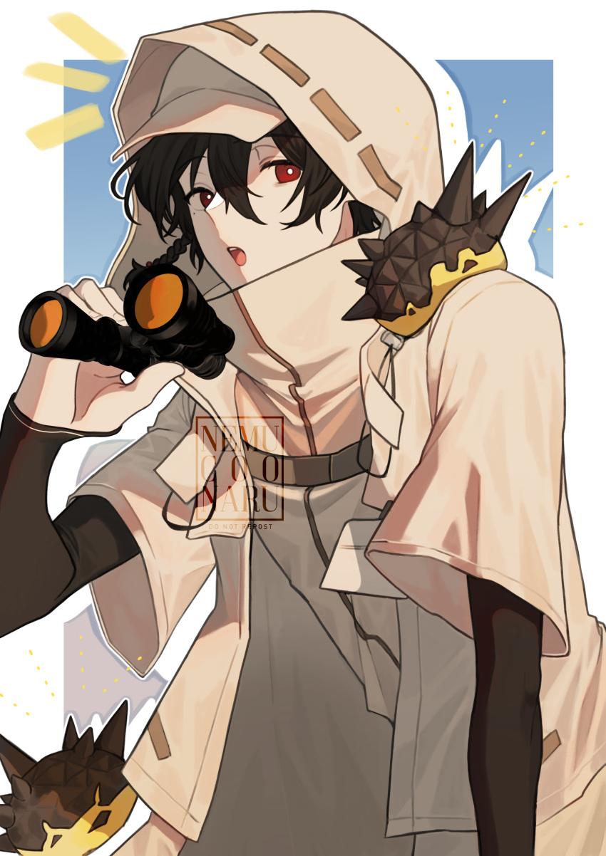 1boy absurdres arknights artist_name binoculars black_hair border braid doctor_(arknights) hair_between_eyes hat_under_hood highres holding holding_binoculars hood hood_up layered_sleeves long_sleeves looking_at_viewer male_focus open_mouth outline red_eyes sarudesuyo short_hair short_over_long_sleeves short_sleeves side_braid solo upper_body white_border white_outline