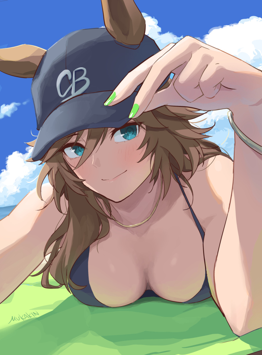 1girl animal_ears artist_name bare_shoulders baseball_cap black_hat black_tank_top blue_eyes blue_sky blush breasts cleavage closed_mouth cloud cloudy_sky commentary_request ears_through_headwear grass green_nails hat highres horse_ears horse_girl looking_at_viewer lying medium_breasts mr._c.b._(umamusume) mukakin on_stomach outdoors sky smile solo tank_top umamusume