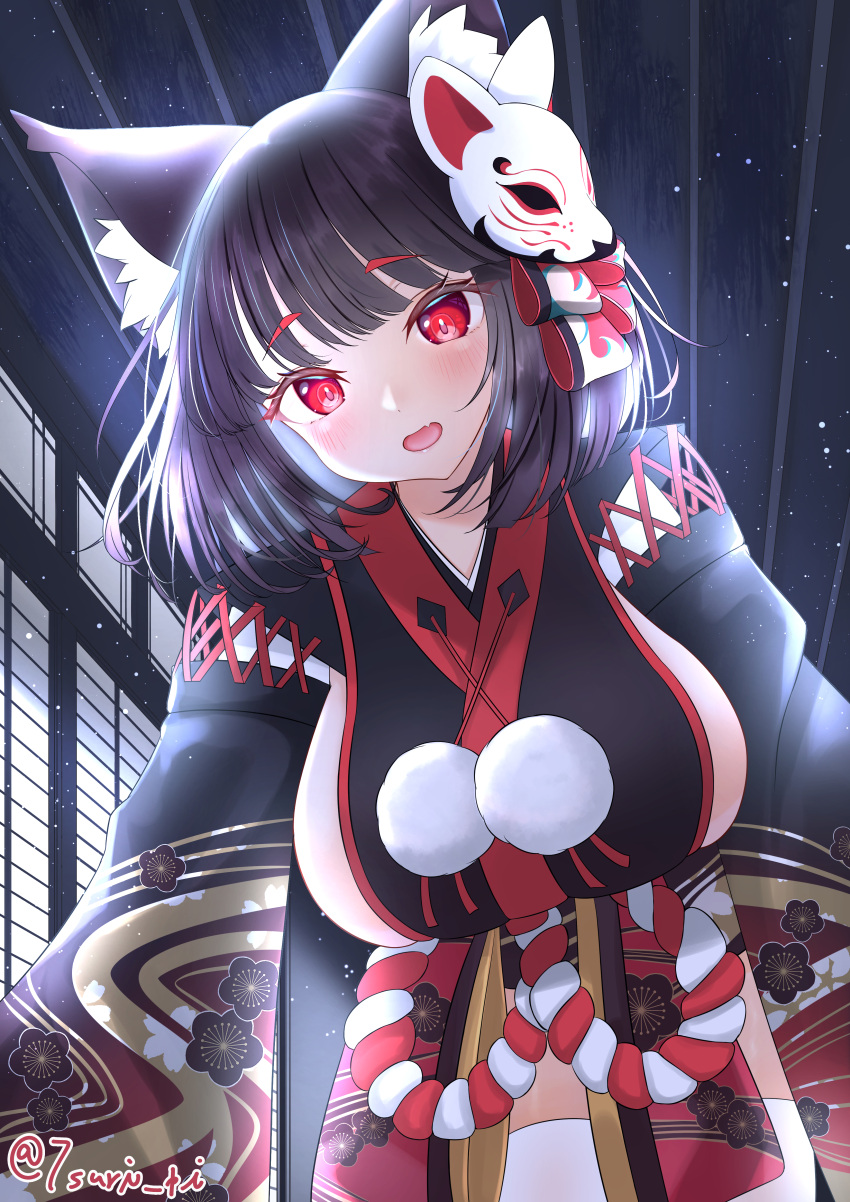 1girl absurdres animal_ears azur_lane black_hair black_kimono breasts cat_ears cat_girl cat_mask fang floral_print floral_print_kimono fox_mask highres japanese_clothes kimono large_breasts looking_at_viewer mask mask_on_head mismatched_eyebrows open_mouth red_eyes rope shimenawa short_hair short_kimono sideboob sideless_kimono tsuri_pi yamashiro_(azur_lane)