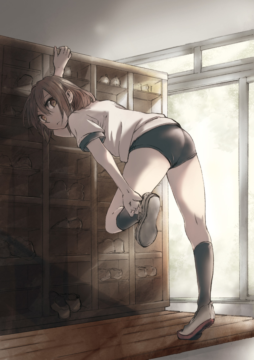 adjusting_clothes adjusting_shoe arm_up brown_eyes brown_hair buruma gym_uniform highres leg_up looking_at_viewer original short_hair solo zaki_mitsunori