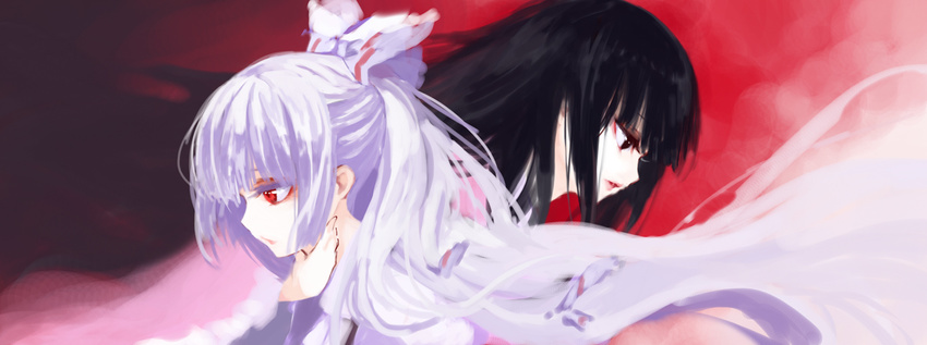 black_eyes black_hair bow fujiwara_no_mokou hair_bow hand_on_another's_neck hime_cut houraisan_kaguya iseki_(kuroshura_no_tabiji) long_hair multiple_girls nail_polish red_eyes silver_hair touhou very_long_hair