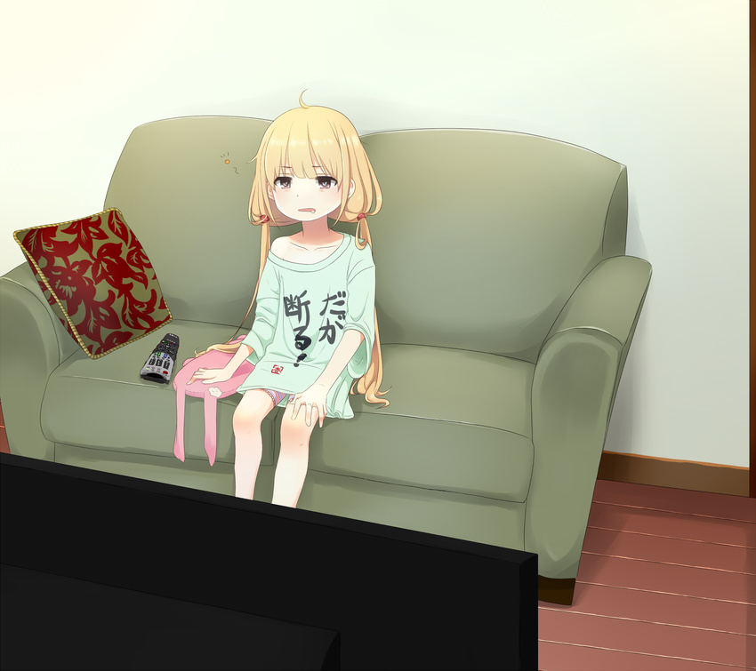 blonde_hair clothes_writing controller couch daga_kotowaru futaba_anzu highres idolmaster idolmaster_cinderella_girls long_hair pillow red_eyes remote_control saliva shirt sitting sleepy solo t-shirt