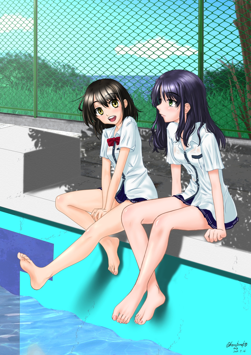 barefoot blue_hair brown_hair chain-link_fence day feet fence green_eyes happy highres legs long_hair multiple_girls okenokoneko original outdoors pool poolside profile school_uniform shadow short_hair sitting skirt smile soles toes water wet yellow_eyes