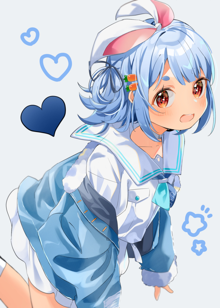 1girl animal_ears blue_choker blue_hair blue_jacket blush carrot_hair_ornament choker food-themed_hair_ornament hair_ornament highres hololive inana jacket looking_at_viewer medium_hair official_alternate_costume open_mouth orange_eyes rabbit-shaped_pupils rabbit_ears rabbit_girl sailor_collar shirt smile solo symbol-shaped_pupils teeth tied_ears upper_teeth_only usada_pekora usada_pekora_(casual) virtual_youtuber white_sailor_collar white_shirt