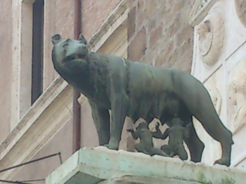 breastfeeding canine remus roman_legend romulus sculpture statue tagme wolf