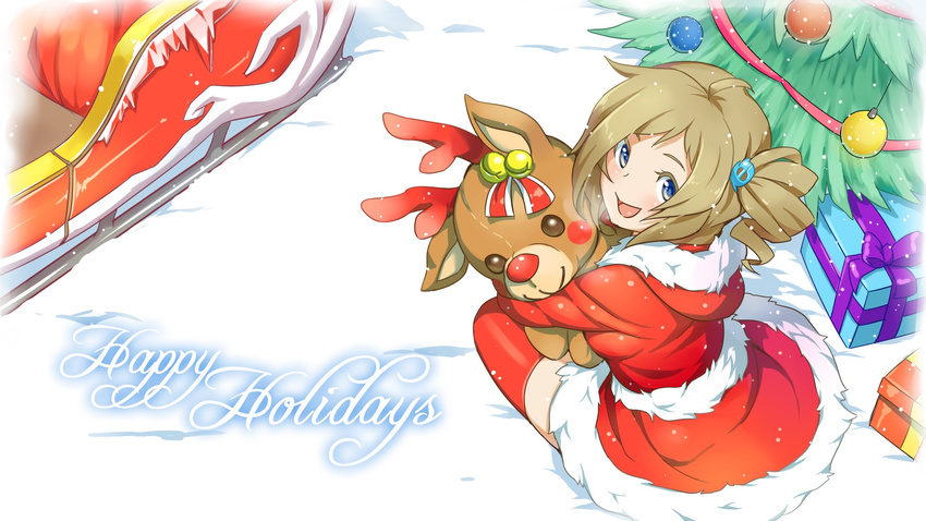 ahoge aizawa_inori antlers bell blue_eyes brown_hair christmas christmas_ornaments christmas_tree collateral_damage_studios commentary drill_hair english english_commentary gift hair_ornament highres hood internet_explorer looking_at_viewer looking_back looking_up open_mouth short_hair side_ponytail sitting sleigh smile snow solo stuffed_animal stuffed_toy thighhighs waha_(artist) wallpaper zettai_ryouiki