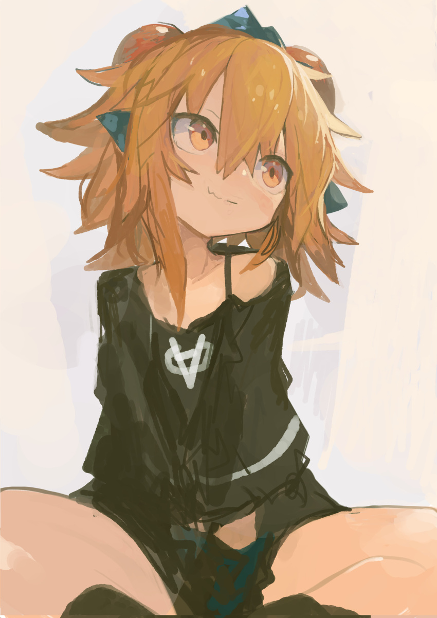 1girl absurdres black_shirt black_socks blonde_hair bra_strap closed_mouth hair_between_eyes head_tilt highres indian_style kaamin_(mariarose753) medium_hair messy_hair original shirt single_bare_shoulder sitting smile socks solo tokage_(kaamin) v_arms yellow_eyes