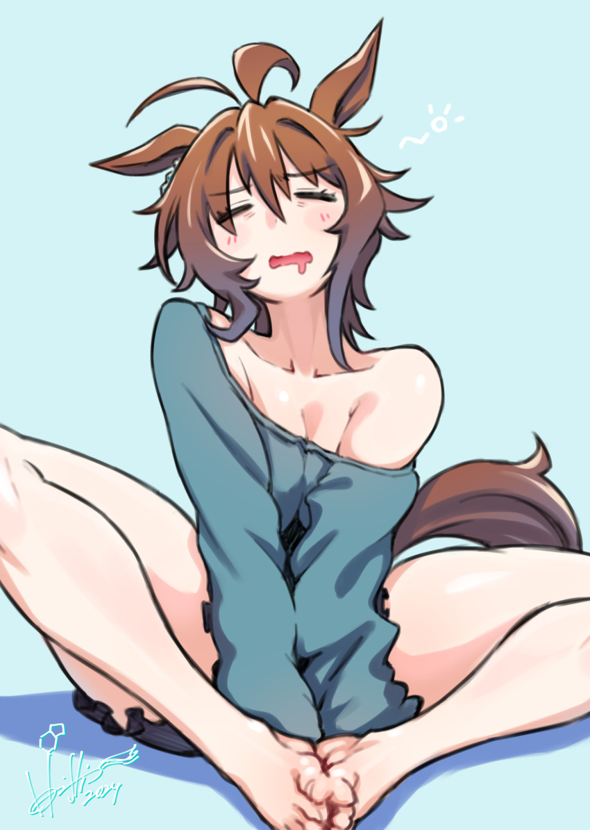 1girl agnes_tachyon_(umamusume) animal_ears ant bare_legs barefoot breasts brown_hair bug cleavage closed_eyes drooling facing_viewer furrowed_brow head_tilt highres hori_shin horse_ears horse_girl horse_tail knees_apart_feet_together long_hair long_sleeves mouth_drool open_mouth short_shorts shorts sitting sleepy soles_together solo straight-on sweater tail toes umamusume