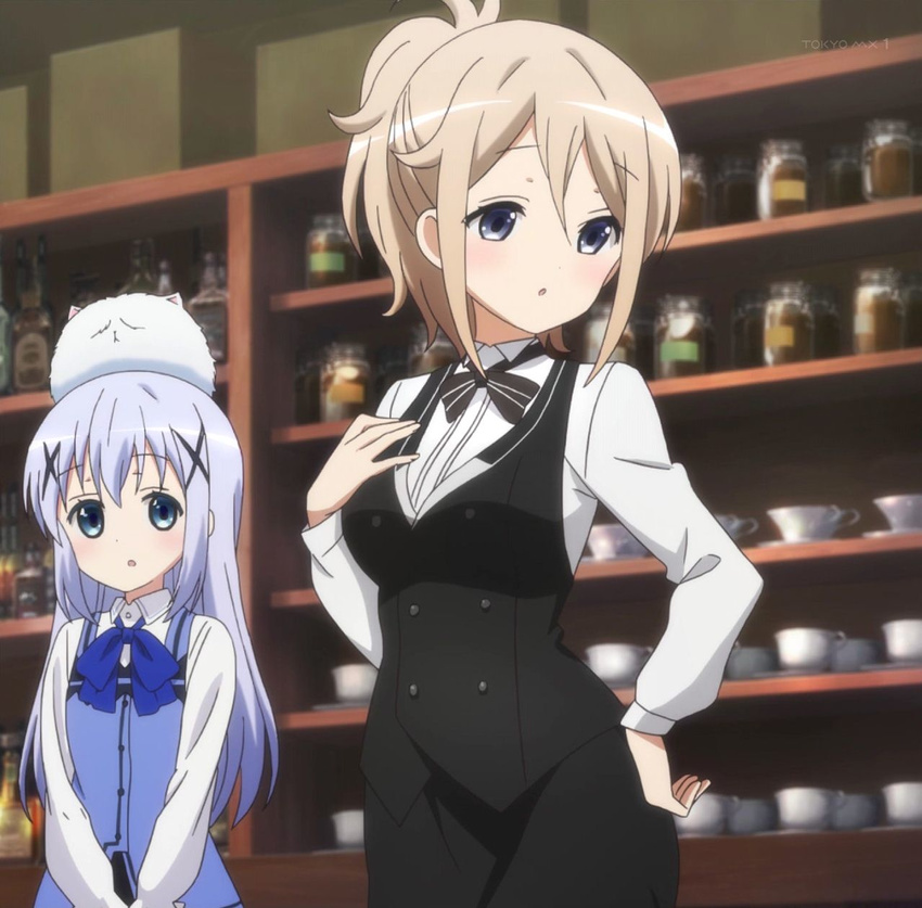 aoyama_blue_mountain aqua_hair black_eyes blue_eyes brown_hair gochuumon_wa_usagi_desu_ka? gochuumon_wa_usagi_desuka? kafuu_chino long_hair ponytail screencap tippy_(gochuumon_wa_usagi_desuka?)