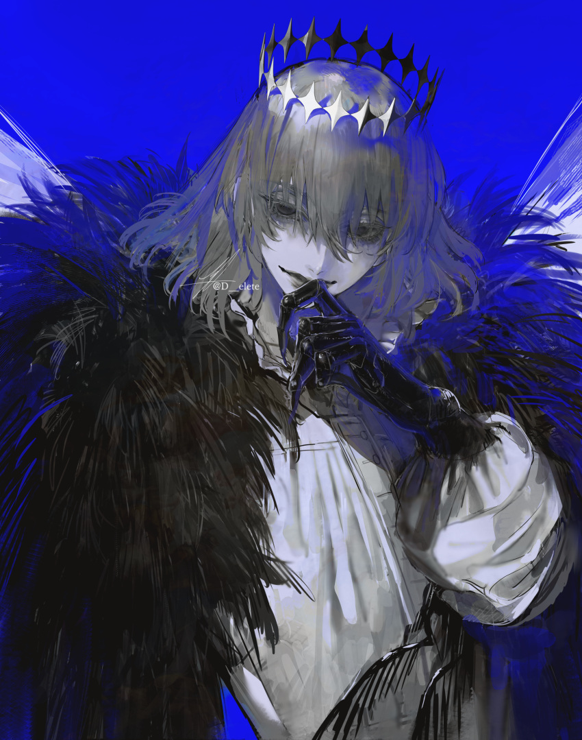 1boy au_(d_elete) black_hands blue_background butterfly_wings cape closed_mouth collared_shirt covering_own_mouth diamond_hairband fate/grand_order fate_(series) fur-trimmed_cape fur_trim greyscale hair_between_eyes hand_over_own_mouth highres incest insect_wings light_smile male_focus monochrome oberon_(fate) oberon_(third_ascension)_(fate) puffy_sleeves shirt simple_background solo spot_color upper_body white_shirt wings