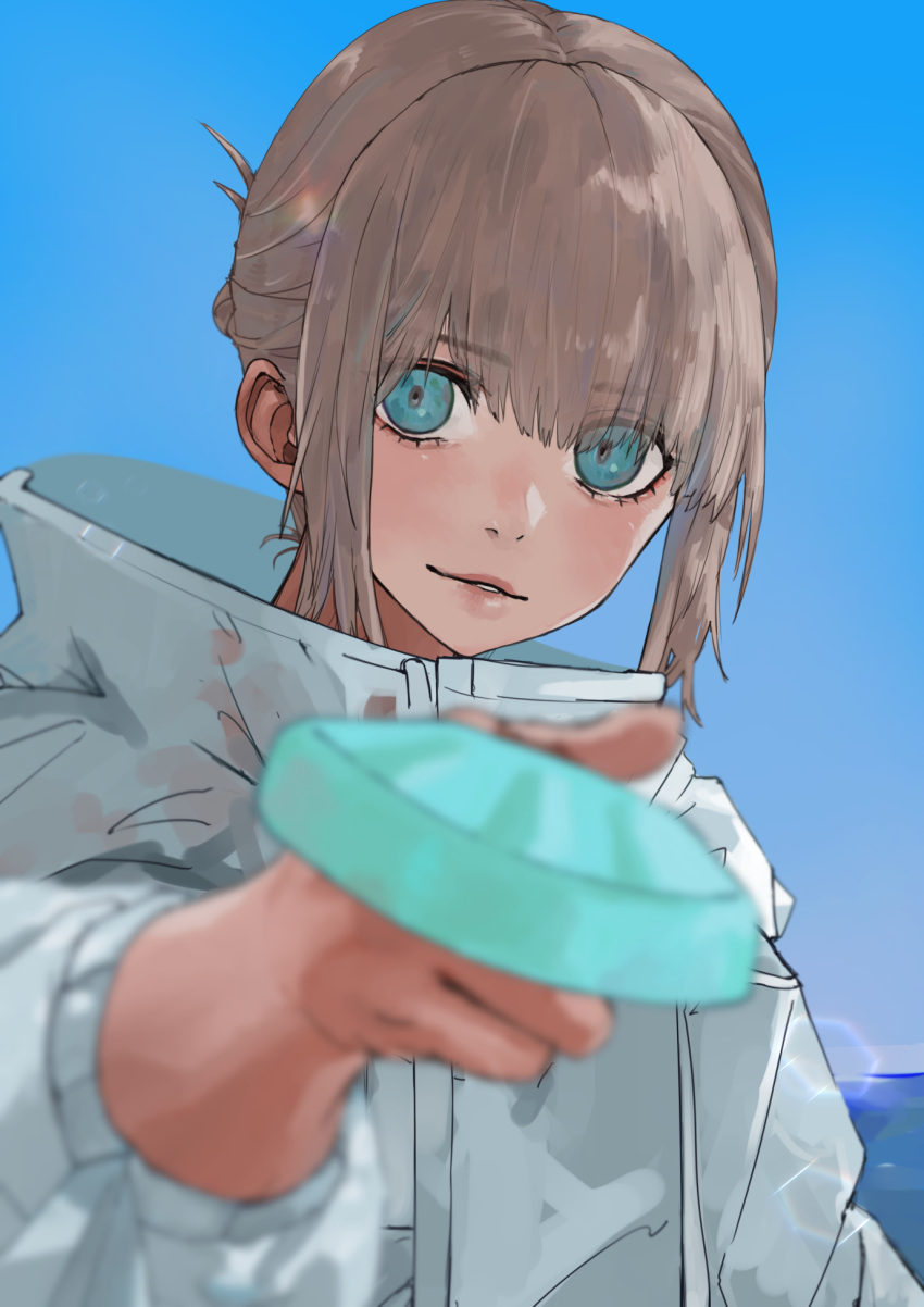 1boy baggy_clothes blue_eyes fate/grand_order fate_(series) food grey_hair highres holding holding_food holding_popsicle jacket kdm_(ke_dama) long_sleeves looking_at_viewer male_focus oberon_(fate) oberon_(refreshing_summer_prince)_(fate) official_alternate_costume popsicle short_hair sidelocks smile white_jacket