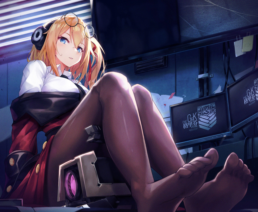 cropped girls_frontline kalina_(girls_frontline) pantyhose pot-palm