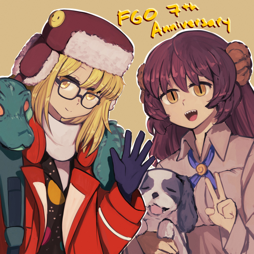 2girls absurdres animal animal_on_shoulder black-framed_eyewear blonde_hair brown_hair commentary crocodilian english_commentary fate/grand_order fate_(series) fossil_hair_ornament fur_hat glasses hair_between_eyes hat highres holding holding_animal long_hair long_sleeves looking_at_viewer mary_anning_(fate) multiple_girls open_mouth paul_bunyan_(fate) salieri_22 sharp_teeth slit_pupils smile spaniel_(dog) super_bunyan_(fate) teeth v waving yellow_eyes