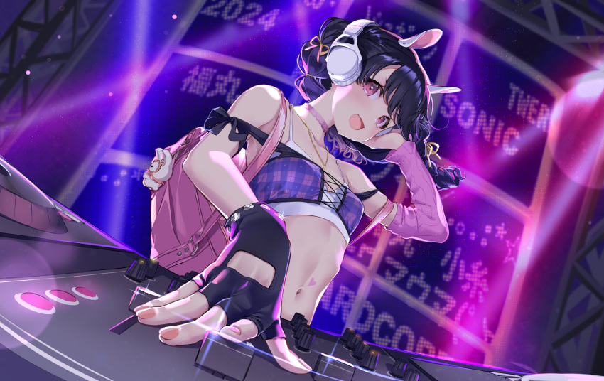 1girl a01macaron absurdres animal_ears backpack bag bare_shoulders black_hair blush bodypaint breasts choker crop_top fake_animal_ears fang fingerless_gloves fingernails fukumaru_koito gloves headphones heart highres idolmaster idolmaster_shiny_colors looking_at_viewer navel pink_bag pink_choker single_glove skin_fang small_breasts smile solo stage stage_lights stomach turntable