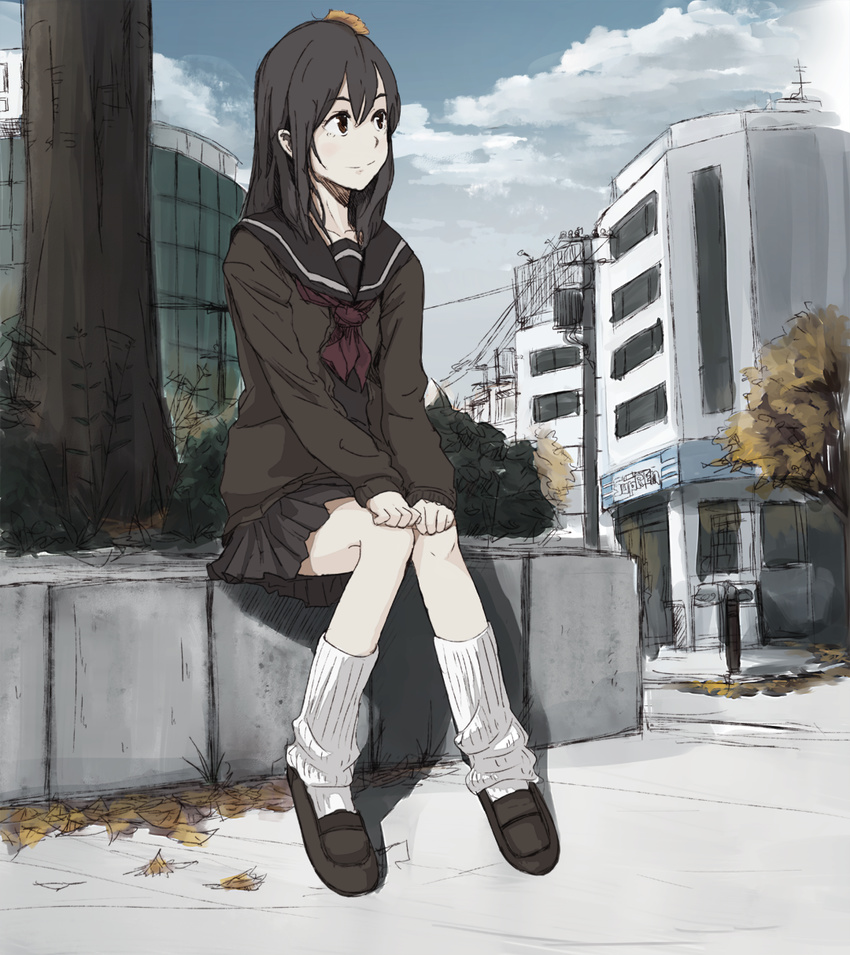 autumn black_hair brown_eyes city hands_on_own_knees highres knees_together_feet_apart leaf leaf_on_head long_hair loose_socks original outdoors school_uniform serafuku sitting sketch skirt smile socks solo tree under_tree white_legwear yammy_(cellblo)