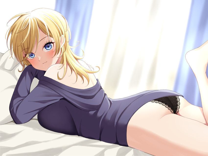 1girl ass barefoot bed_sheet black_panties black_shirt blonde_hair blue_eyes blush breasts closed_mouth highres kantai_collection large_breasts light_smile long_hair looking_at_viewer lying on_stomach panties pillow shirt sleeves_past_fingers sleeves_past_wrists solo tuscaloosa_(kancolle) underwear yomogi_dango