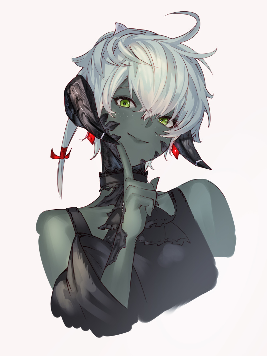 1girl absurdres ahoge ascot au_ra bare_shoulders black_ascot black_choker choker colored_skin commentary_request cropped_torso curled_horns dragon_girl dragon_horns earrings final_fantasy final_fantasy_xiv finger_to_cheek freckles green_eyes grey_skin hair_ribbon hand_up highres horn_ornament horn_ring horns index_finger_raised jewelry lace-trimmed_choker lace_trim looking_at_viewer medium_hair ribbon rino_(selva_1in0) scales simple_background smile solo upper_body warrior_of_light_(ff14) white_background white_hair