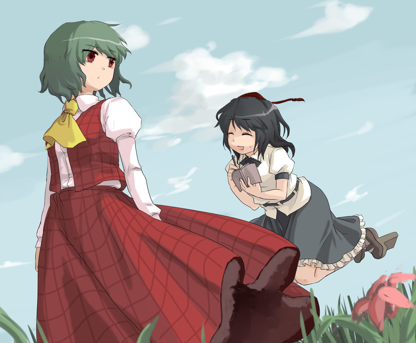 ariori_haberi ascot bad_id bad_pixiv_id closed_eyes cloud day dutch_angle flower flying geta grass green_hair hat highres kazami_yuuka multiple_girls nervous plaid plaid_skirt plaid_vest puffy_sleeves red_eyes shameimaru_aya short_hair skirt skirt_set sky tengu-geta tokin_hat touhou vest