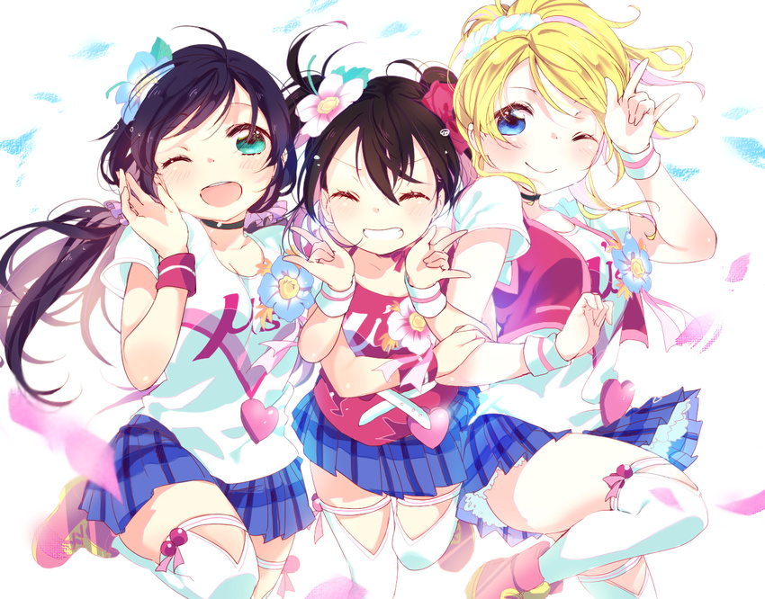 aguri_(aguri0406-aoi) ayase_eri black_hair blonde_hair blue_eyes bow brown_hair green_eyes love_live!_school_idol_project skirt thighhighs toujou_nozomi wink wristwear yazawa_nico