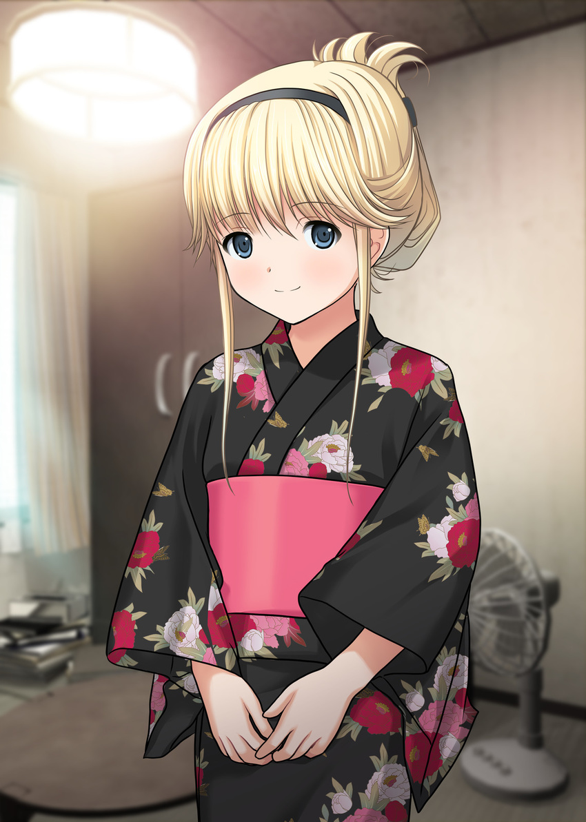 1girl blonde_hair blush hairband japanese_clothes kimono kobayashi_yuji long_hair looking_at_viewer solo standing traditional_clothes