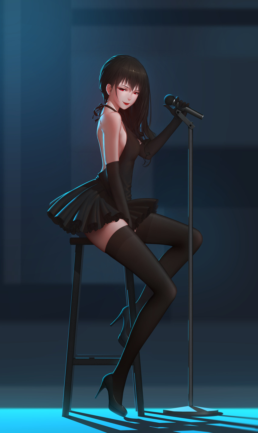 1girl absurdres arm_at_side bangs bare_back bare_shoulders between_legs black_dress black_gloves black_hair black_legwear black_shoes breasts closed_mouth dress earrings from_side full_body gloves halterneck hand_between_legs heels high_heels highres holding jewelry long_hair maredoro microphone_stand original red_eyes red_lips shadow shoes sideboob sitting sleeveless smile solo stool thighhighs