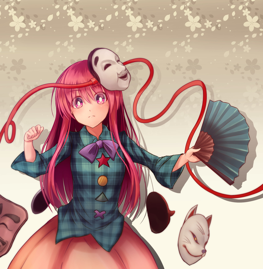 bad_id bad_pixiv_id blush bow bowtie bubble_skirt commentary cowboy_shot fan floral_background fox_mask gradient gradient_background hata_no_kokoro highres long_hair long_sleeves looking_at_viewer mask nekomiyanono noh_mask pink_eyes plaid plaid_shirt red_hair shirt skirt solo string touhou