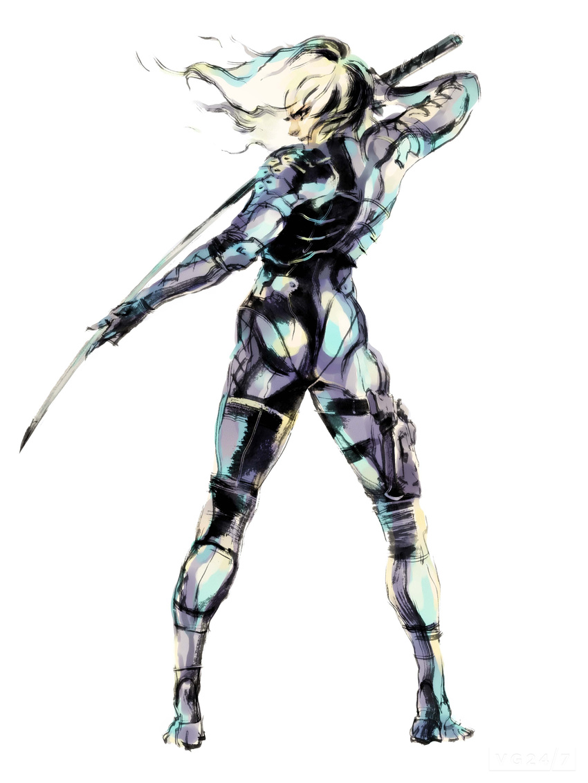 1boy absurdres androgynous arm_up ass blonde_hair bodysuit elbow_pads from_behind full_body legs_apart male_focus metal_gear_(series) metal_gear_solid_2 official_art parted_lips profile raiden shinkawa_youji simple_background solo sword thigh_strap turtleneck weapon white_background