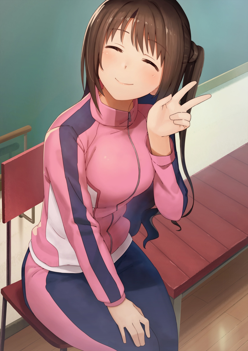 bangs bench blush breasts brown_hair chair chalkboard classroom closed_eyes closed_mouth dacchi eyebrows eyebrows_visible_through_hair from_above hand_on_own_thigh highres idolmaster idolmaster_cinderella_girls indoors jacket large_breasts long_hair long_sleeves looking_at_viewer one_side_up running_bond shimamura_uzuki sitting smile solo track_jacket track_suit v wall wooden_floor zipper