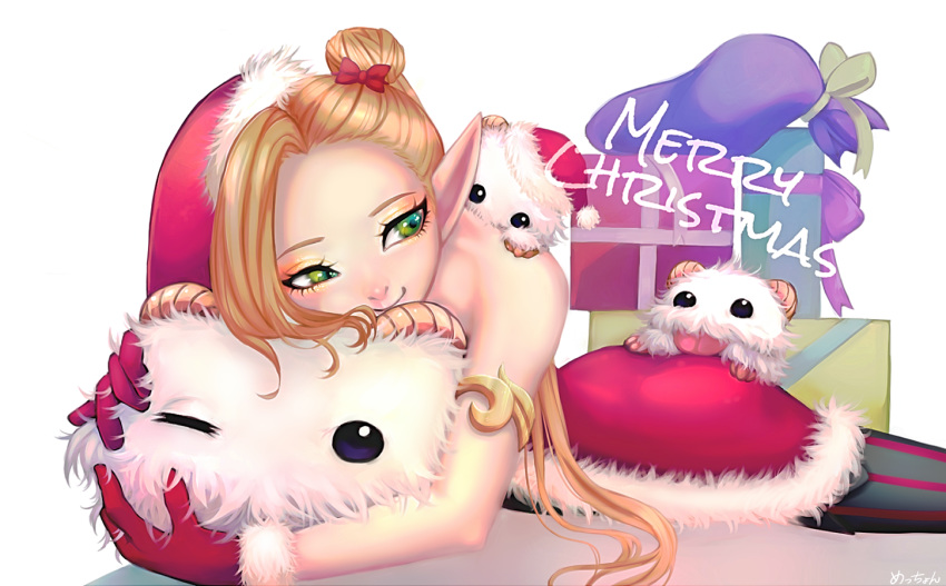 1girl ambitious_elf_jinx blonde_hair christmas gloves green_eyes hat jinx_(league_of_legends) league_of_legends pointy_ears santa_hat smile
