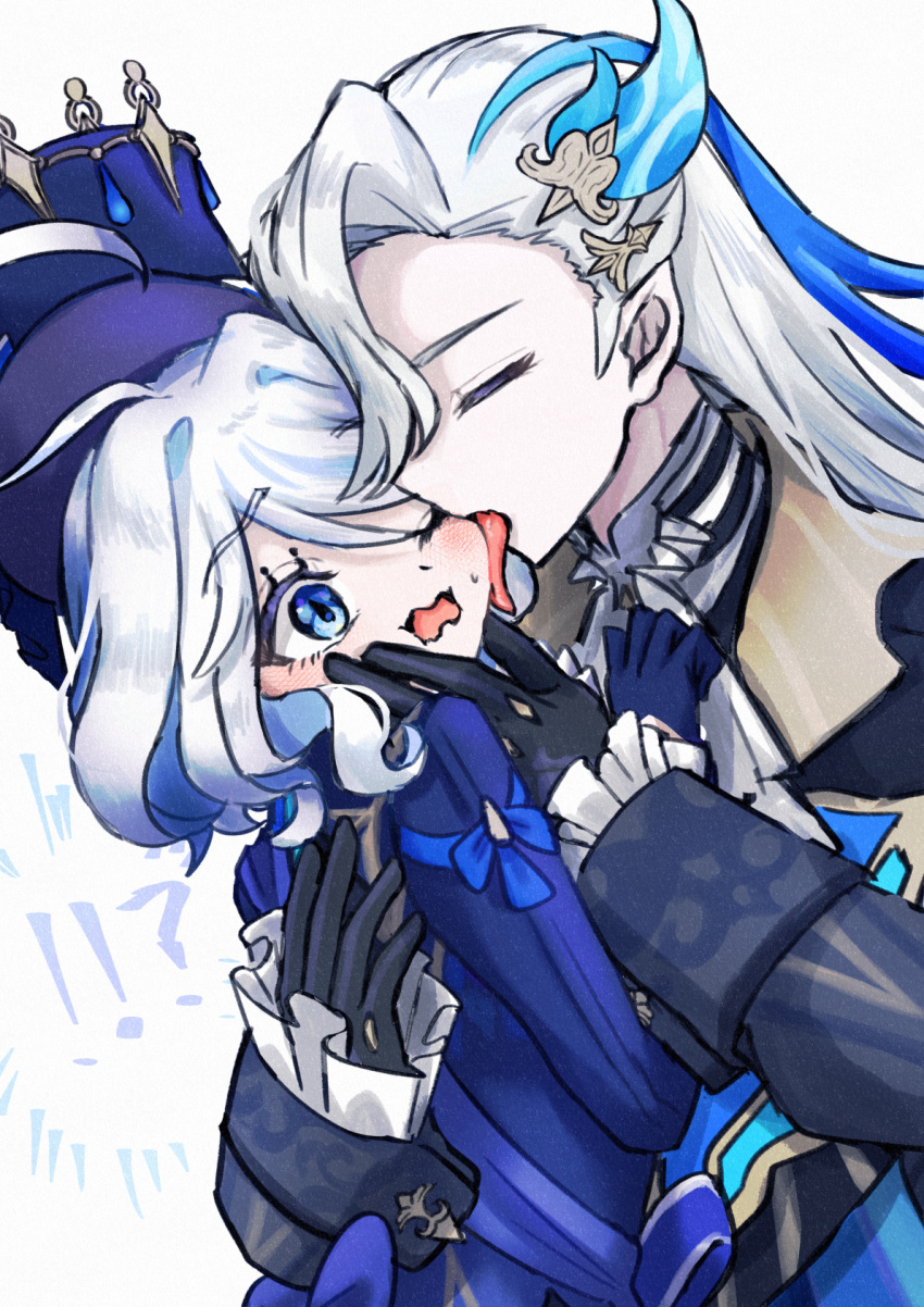 !? 1boy 1girl black_gloves blue_eyes blue_hair blush closed_eyes commentary_request furina_(genshin_impact) genshin_impact gloves grey_hair hair_ornament hand_on_another's_face hat hetero highres hug licking long_hair multicolored_hair neuvillette_(genshin_impact) one_eye_closed short_hair simple_background surprised upper_body usagi_paint wavy_mouth white_background