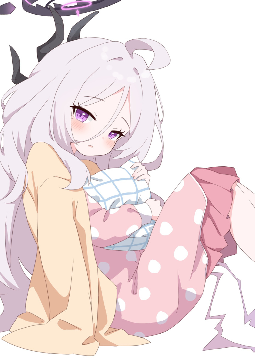 1girl absurdres ahoge black_horns blue_archive blush coat coat_on_shoulders demon_horns highres hina_(blue_archive) holding holding_pillow horns knees_up long_hair long_sleeves looking_at_viewer multiple_horns pajamas parted_lips pillow pink_pajamas polka_dot polka_dot_pajamas purple_eyes sitting solo white_background white_hair yellow_coat yukisiannn