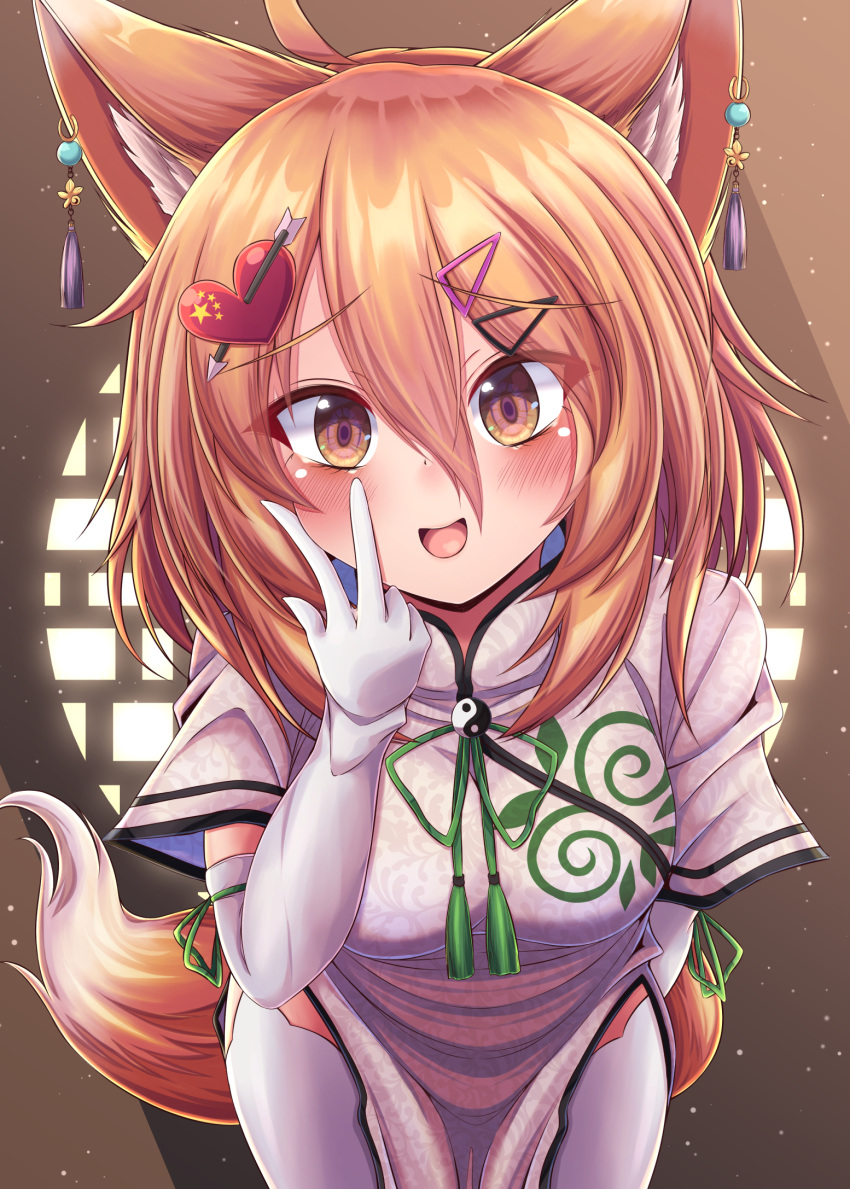 1girl :d adapted_costume ahoge animal_ear_fluff animal_ear_piercing animal_ears arrow_through_heart blush breasts brown_eyes commentary cowboy_shot double-parted_bangs dress earrings elbow_gloves foreshortening fox_ears fox_girl fox_tail furrowed_brow gloves green_tassel hair_between_eyes hair_ornament hairclip happy heart heart_hair_ornament highres hip_vent indoors jewelry kudamaki_tsukasa leaning_forward light_particles looking_at_viewer medium_breasts medium_hair open_mouth orange_hair short_sleeves side_ponytail siw0n smile solo straight-on tail tassel tassel_earrings thighhighs touhou v white_dress white_gloves white_thighhighs