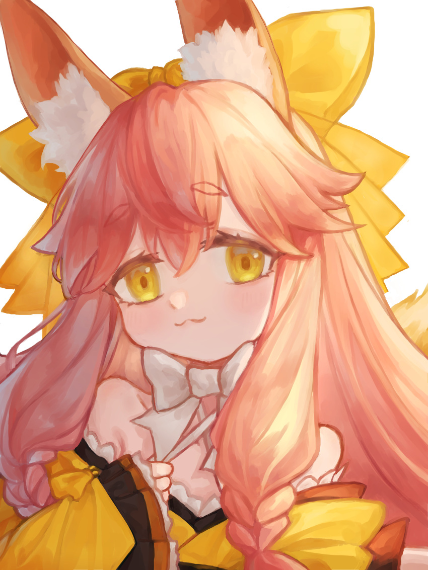 1girl :3 absurdres animal_ear_fluff animal_ears bow bowtie closed_mouth fate/samurai_remnant fate_(series) fox_ears ggangtong hair_bow highres japanese_clothes kimono light_blush long_hair looking_at_viewer pink_hair portrait sidelocks simple_background sleeves_past_wrists solo tamamo_(fate) tamamo_aria_(fate) upper_body white_background white_bow white_bowtie yellow_bow yellow_eyes yellow_kimono