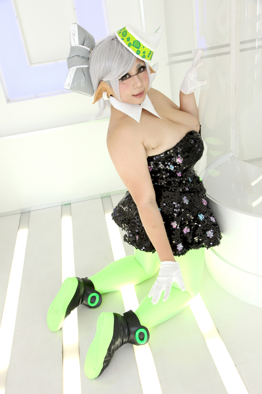 1girl asian breasts chouzuki_maryou cleavage cosplay domino_mask female hotaru_(splatoon) hotaru_(splatoon)_(cosplay) large_breasts mask photo plump pointy_ears short_hair solo splatoon