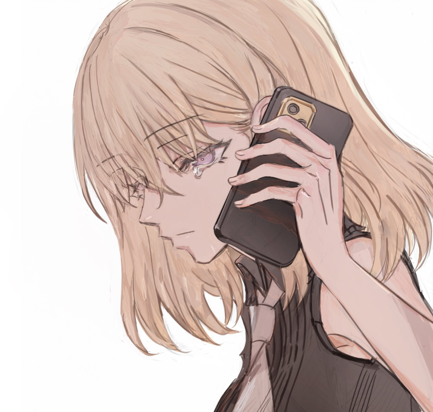 1girl bang_dream! bang_dream!_it's_mygo!!!!! black_shirt blonde_hair cellphone chinese_commentary closed_mouth commentary_request highres holding holding_phone junjun_(kimi-la) medium_hair misumi_uika necktie phone purple_eyes shirt simple_background sleeveless sleeveless_shirt smartphone solo tearing_up upper_body white_background white_necktie