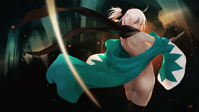21yc_(september_breeze) ahoge ass bangs bare_back bare_shoulders black_bow black_legwear blonde_hair bow breasts closed_mouth cowboy_shot dimples_of_venus eyebrows_visible_through_hair fate_(series) from_behind hair_between_eyes hair_bow half_updo highres holding holding_sword holding_weapon japanese_clothes kimono kimono_skirt koha-ace legs_together lips looking_at_viewer looking_back medium_breasts naked_kimono nose okita_souji_(fate) okita_souji_(fate)_(all) petals pink_lips ponytail scarf sheath sheathed short_hair shoulder_blades sideboob sidelocks signature silver_eyes slash solo standing sword thighhighs weapon white_kimono