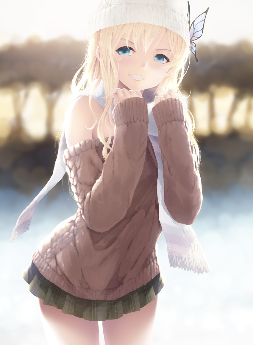 beanie blonde_hair blue_eyes boku_wa_tomodachi_ga_sukunai bug butterfly butterfly_hair_ornament cait grin hair_ornament hat highres insect kashiwazaki_sena long_hair long_sleeves looking_at_viewer off-shoulder_sweater outdoors plaid plaid_skirt scarf skirt smile solo sweater teeth