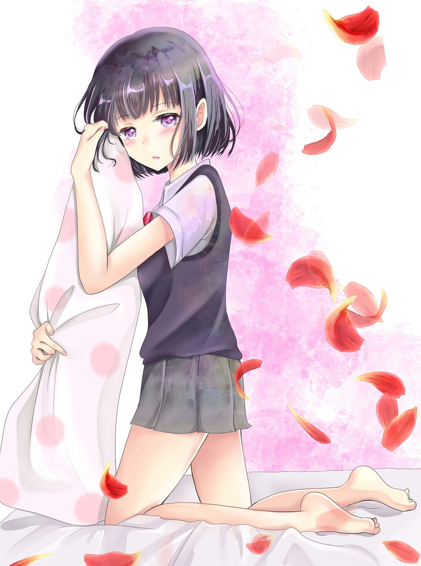 bangs black_hair highres kuzu_no_honkai looking_at_viewer nachosu purple_eyes school_uniform short_hair skirt solo yasuraoka_hanabi