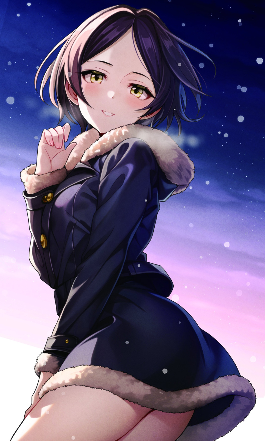 1girl absurdres black_hair blush breasts fur-trimmed_jacket fur-trimmed_sleeves fur_trim hayami_kanade highres idolmaster idolmaster_cinderella_girls jacket looking_at_viewer parted_bangs popon_ta short_hair smile snowing solo thighs yellow_eyes